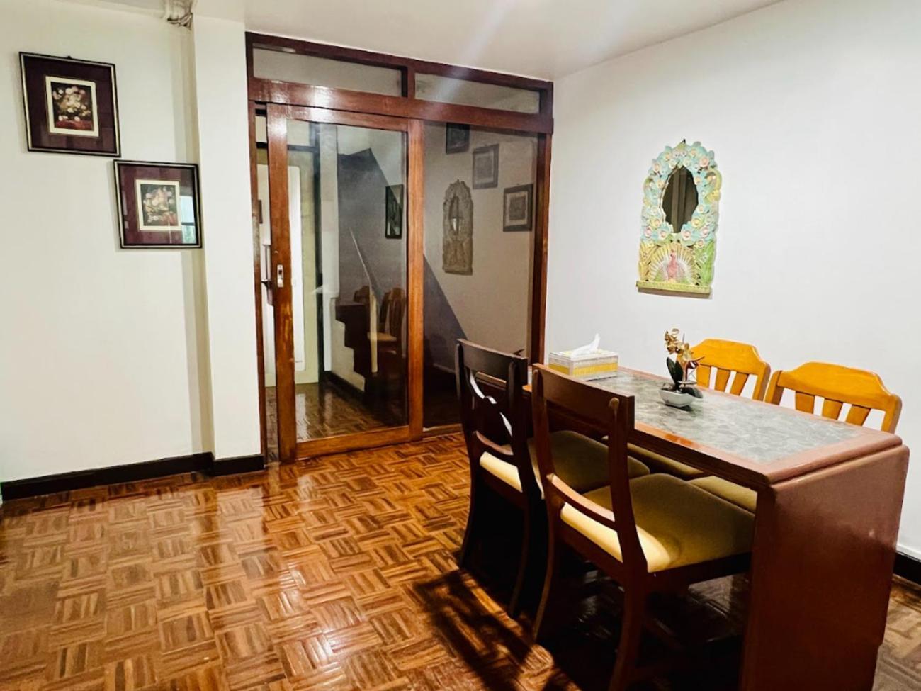 Reehouse@Soi Cowboy/Asoke Bts Hotel Bangkok Exterior photo